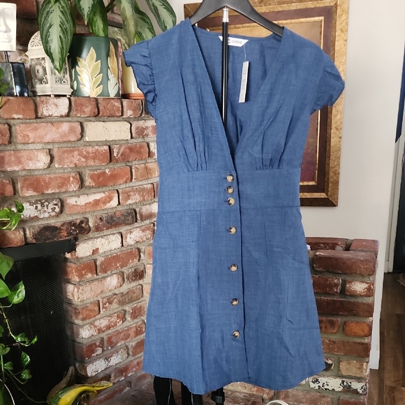 NWT Cupshe Blue Button Front Mini Dress Medium - Picture 2 of 10